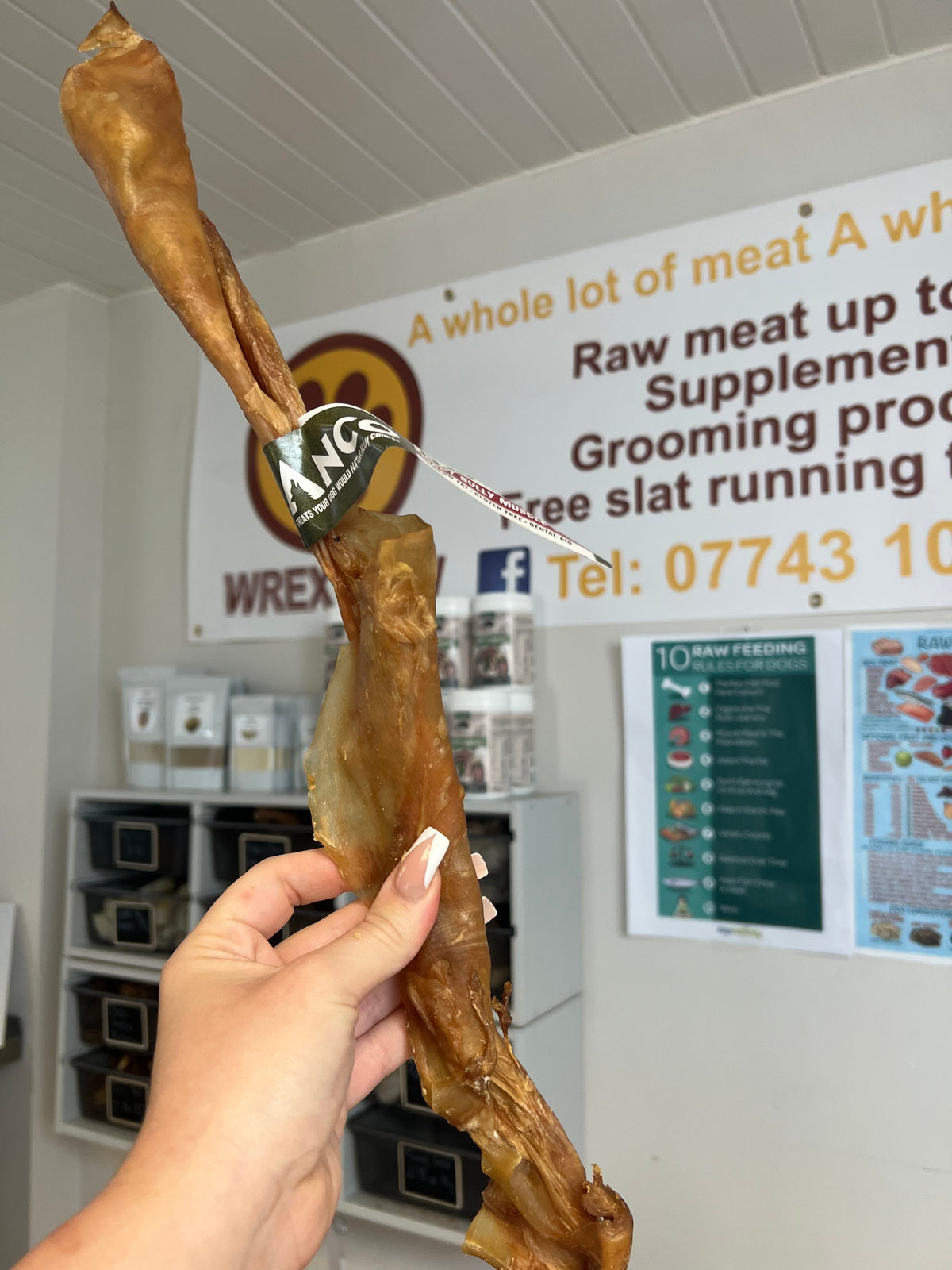 Giant Bully Muscle Stick