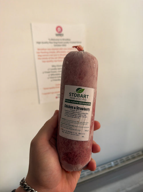 Stobart Raw Chicken & Strawberry