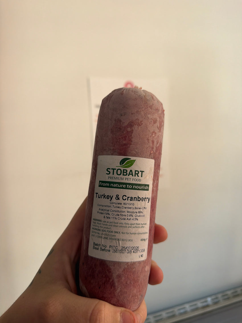 Stobart Raw Turkey & Cranberry